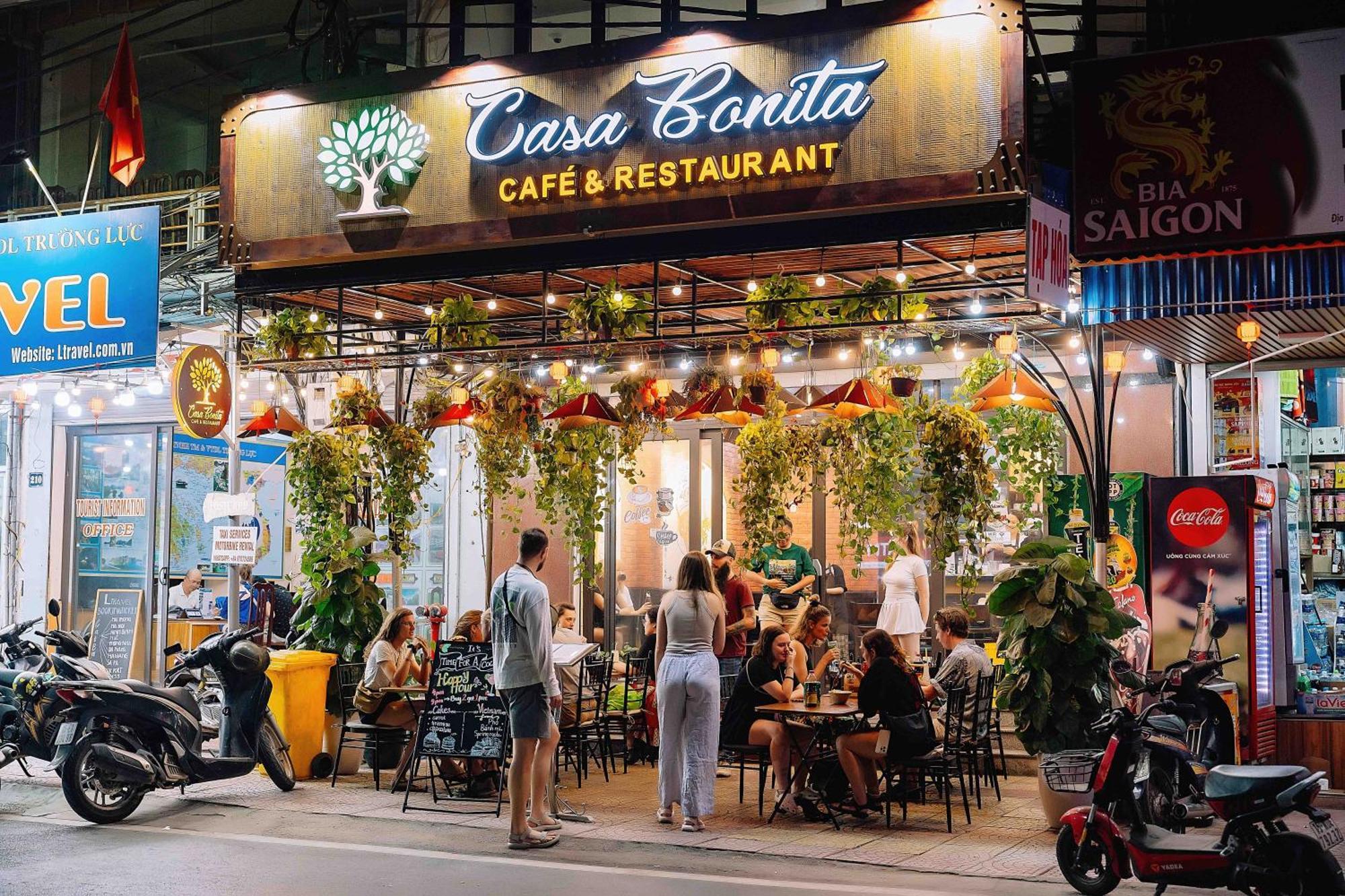 Casa Bonita Hotel Cat Ba Island Екстериор снимка